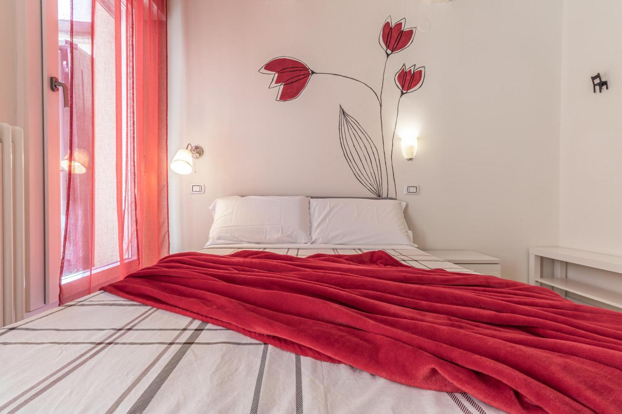 Suite Modena Al Centro - Affitti Brevi Italia Exteriör bild